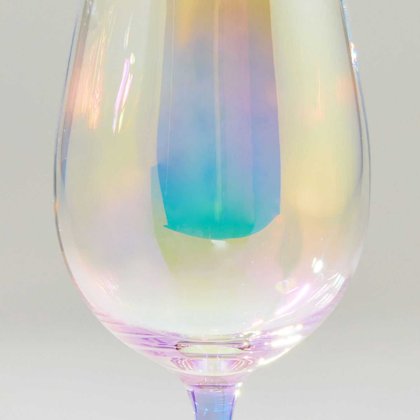 Monterey Multicolored wine glasses