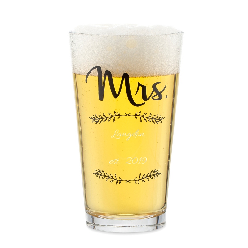 Image of Mrs Vine Pint Glass